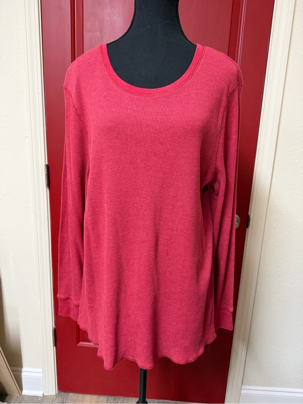 Women’s Long Sleeve Scoop Neck Thermal Top -